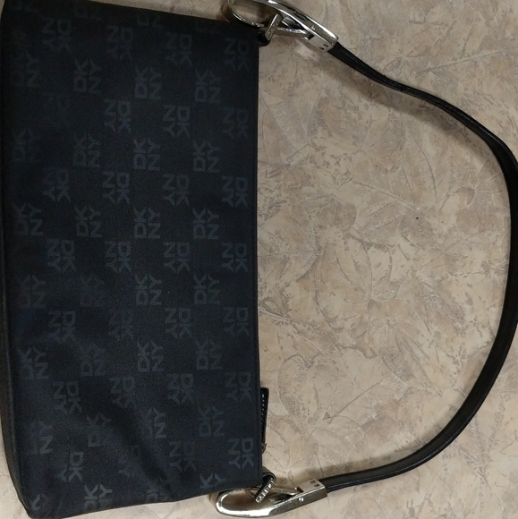 DKNY Purse Clutch - Picture 1 of 3